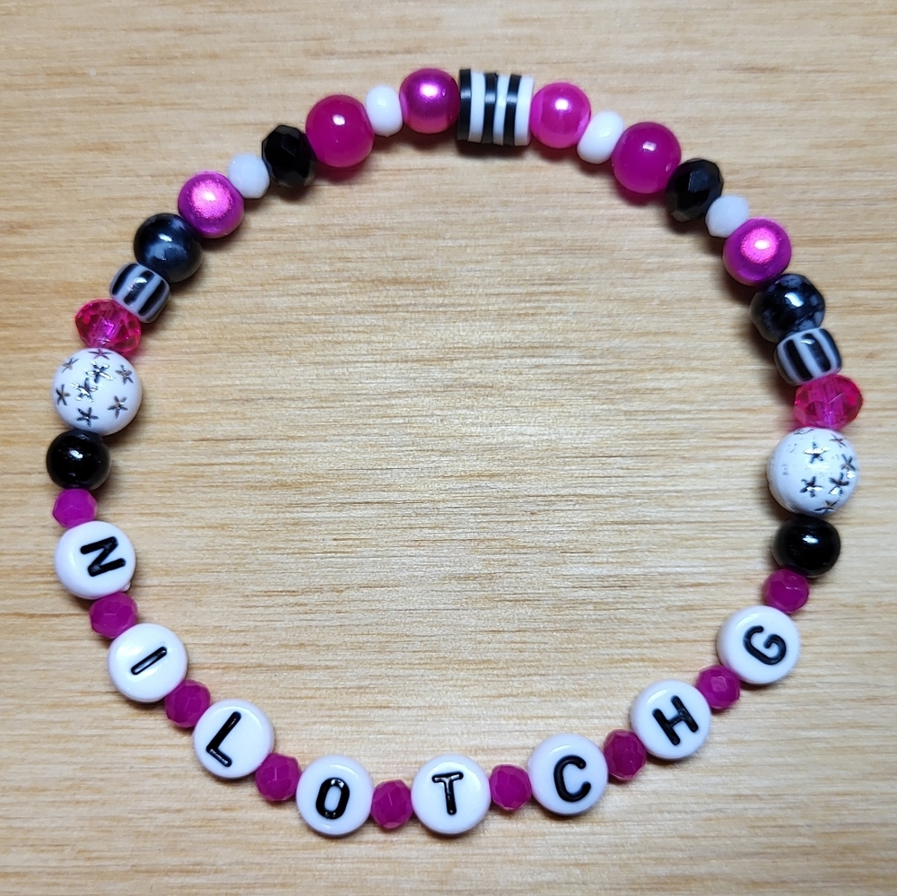 I Knew You Were Trouble- Taylor Swift Friendship Bracelet, Size 7.5"